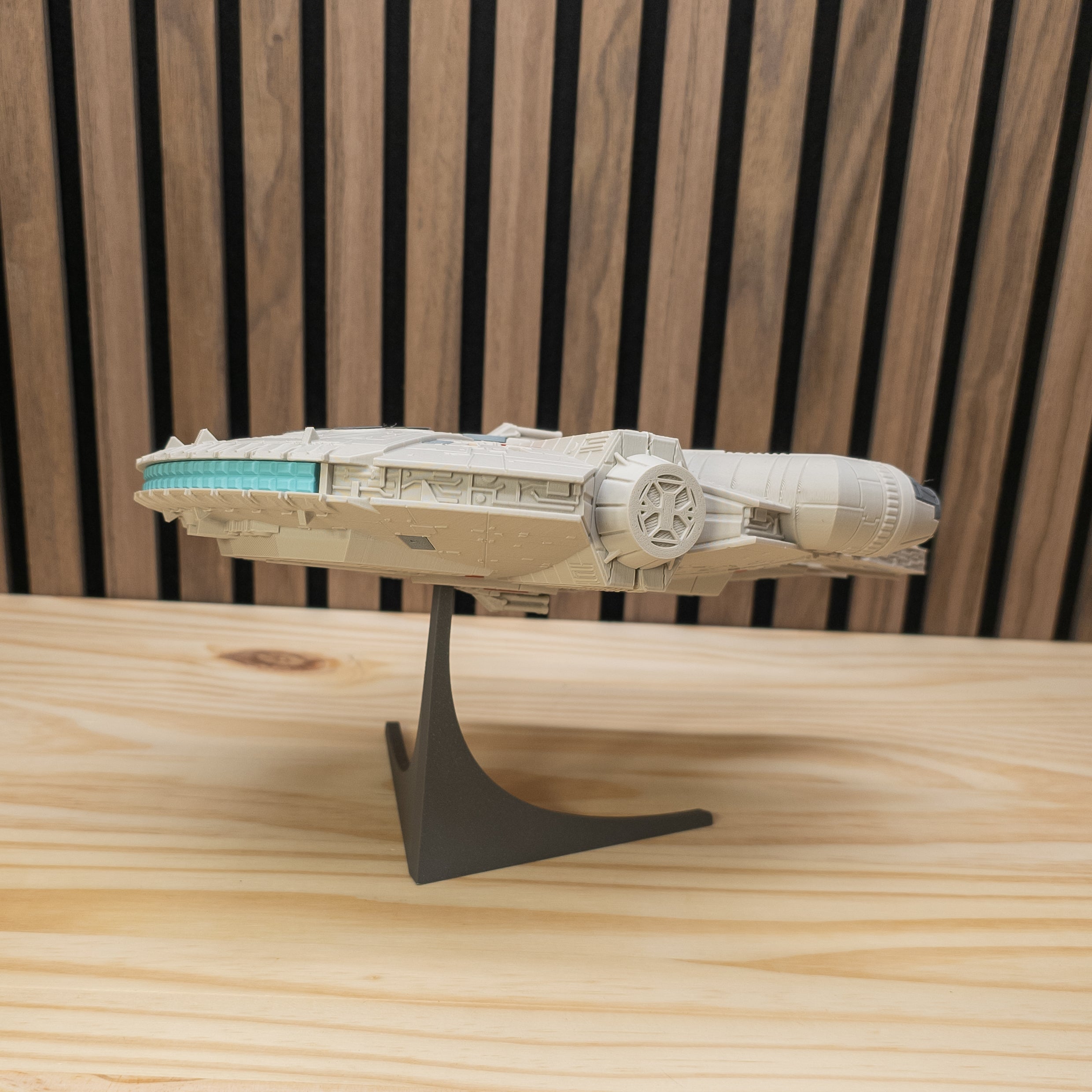 Millennium Falcon Display