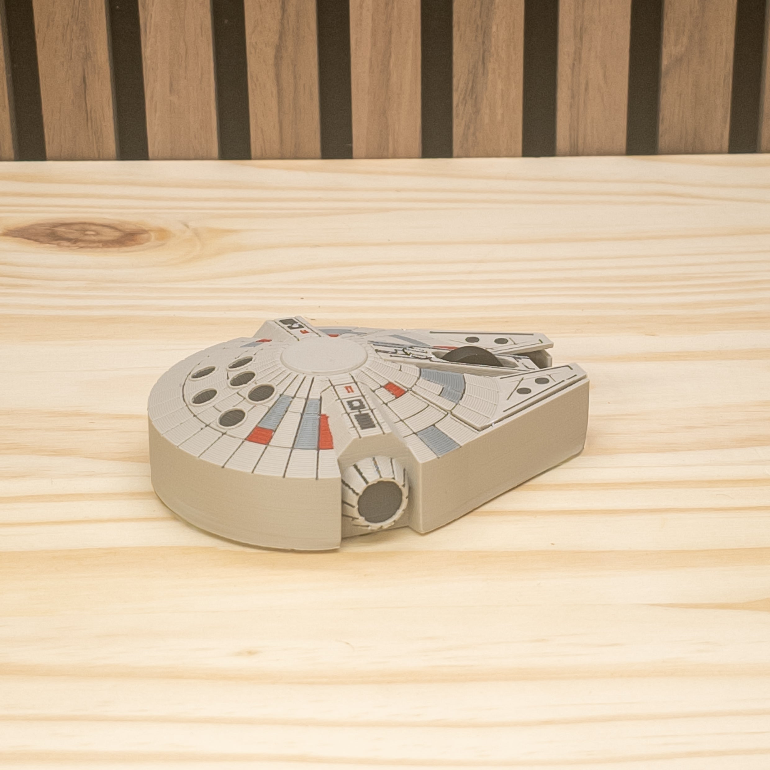 Millennium Falcon Wireless Mouse